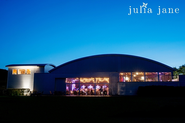 saltwater farm wedding by connecticut wedding photographer julia jane studios